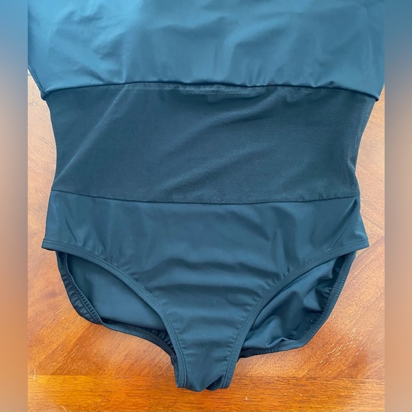 Shore Club - Picture 3 of 3